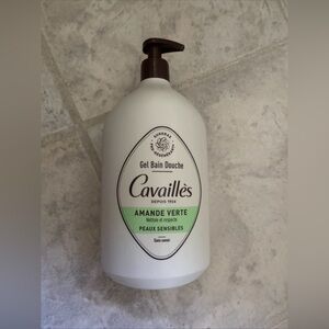 ROGE CAVAILLES Green Almond Sensitive Skin 1L Bath Shower Gel Soap NEW